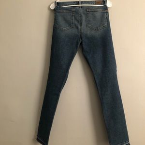 Paige medium wash skinny jeans ripped ankle 26
